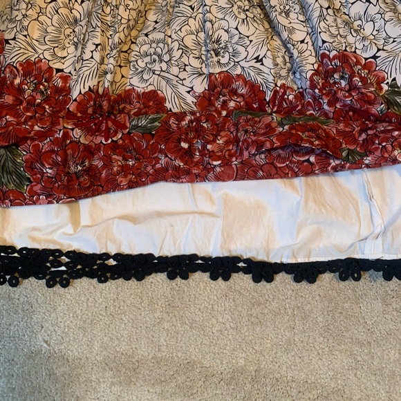 Eden and Esyllte size 12 full skirt - Picture 3 of 4